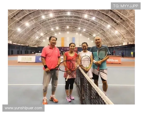 赛后分析：北京网球队与杭州网球队技术对比与战术探讨