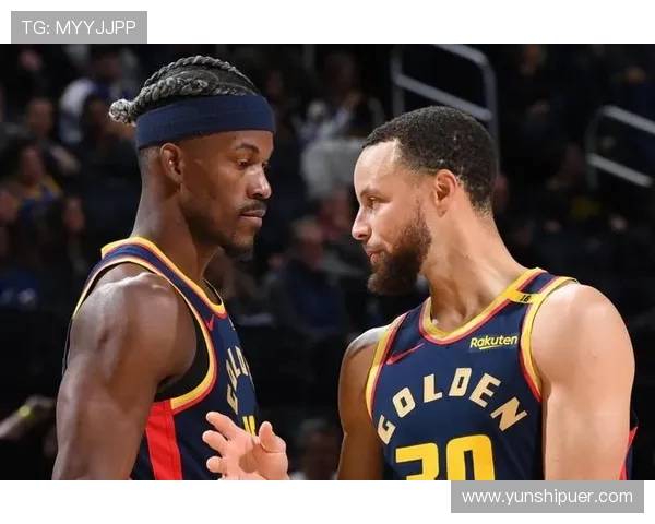 19日勇士对快船直播全程回顾与精彩瞬间分析