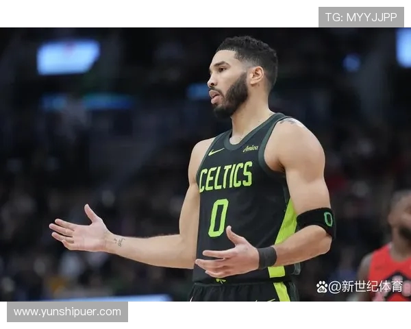杰森塔图姆：从新星到NBA超级巨星的成长之路与挑战
